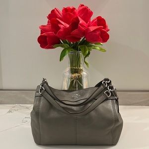 Coach leather purse 👜